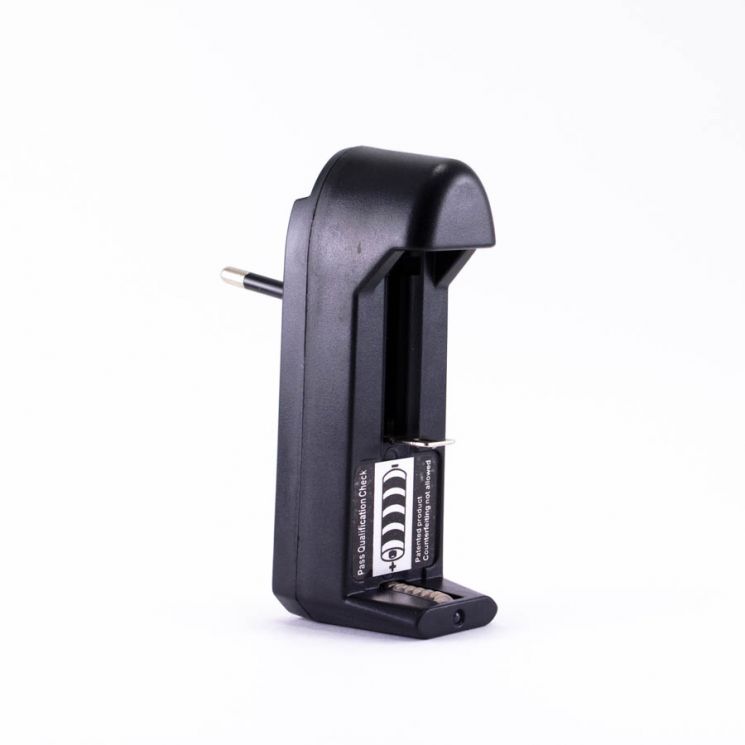 Зарядное устройство