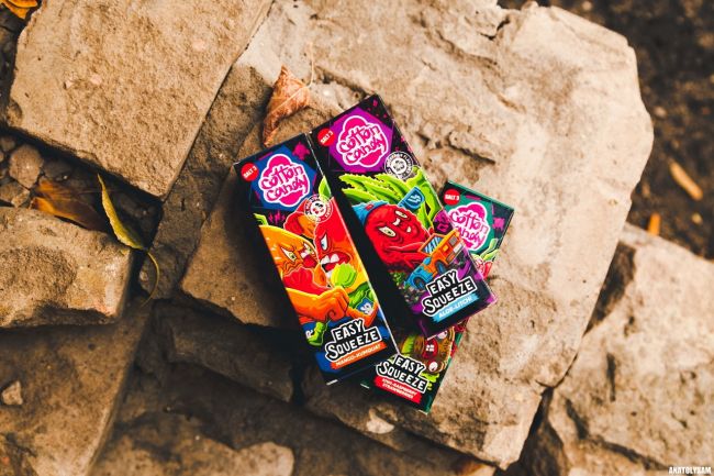 Easy Squeeze - Passionfruit and Blueberry Easy Squeeze - Passionfruit and Blueberry